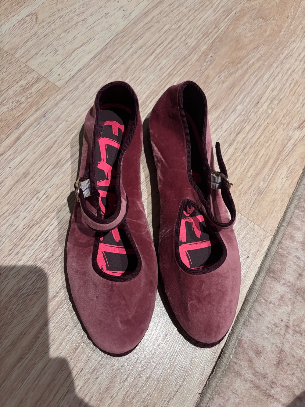 Flabelus Women’s Burgundy Suede Mary Jane Flats 39